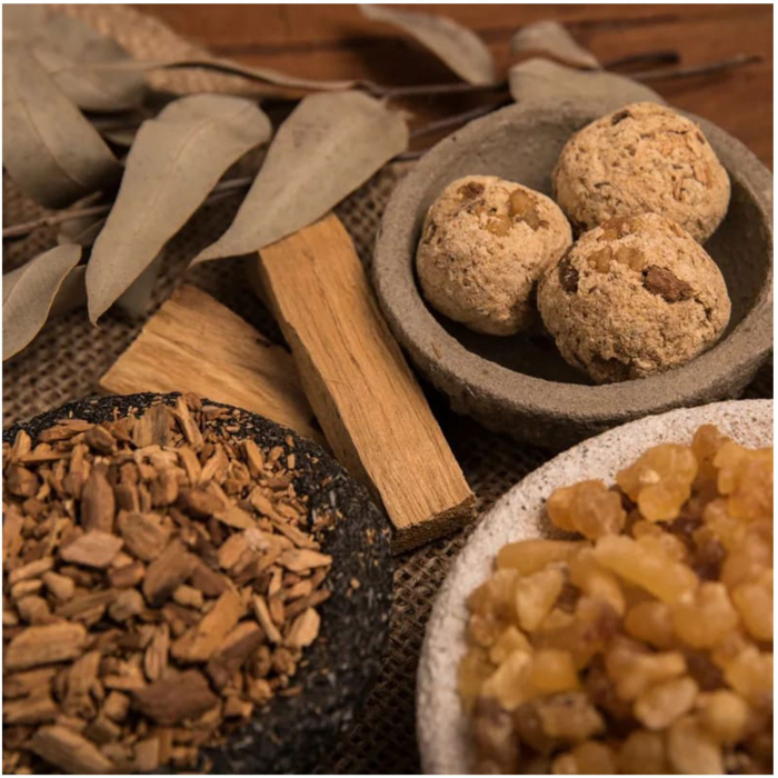 Sfere Fumigene Aromaterapie, Olibanum & Palo Santo, 65gr [3]