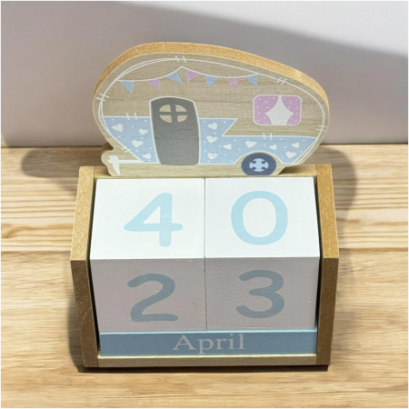 Calendar decorativ din Lemn, BLUE – 14 x 7 x 18 cm [1]