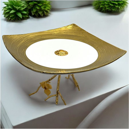 Servirea mesei - Platou de servire patrat din portelan cu suport metalic – 25x25 cm, inaltime 14 cm