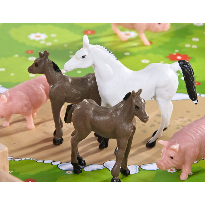 Ferma din lemn Eichhorn 39x36x14 cm cu accesorii [2]