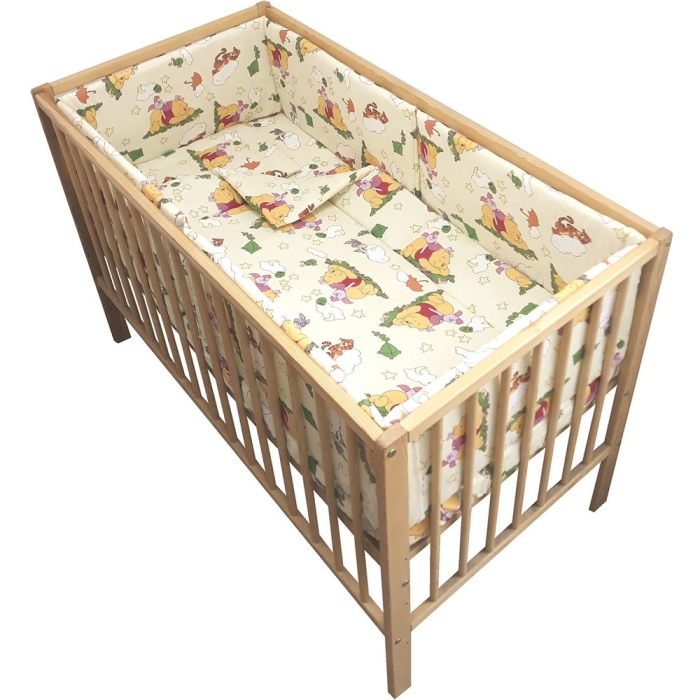 Lenjerie patut Hubners Ursuletul si amicii 5 piese crem [1]