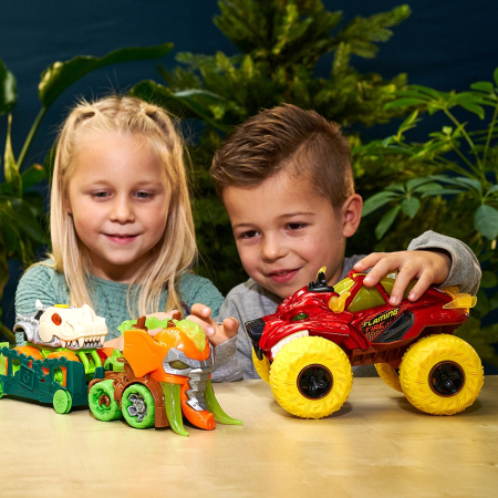 Masina Dickie Toys Flaming Fire Monster 25 cm rosu cu lumini si sunete [6]