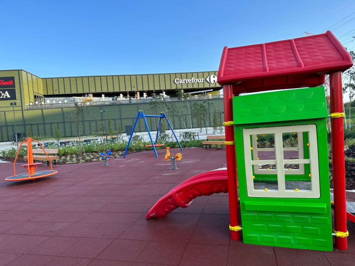 Casuta cu tobogan pentru bebe ideal pentru gradinita si parc - 179M [5]