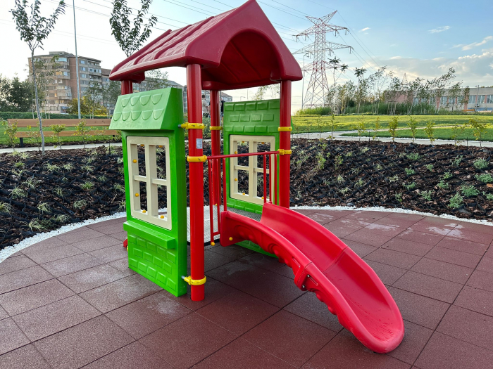 Casuta cu tobogan pentru bebe ideal pentru gradinita si parc - 179M [6]