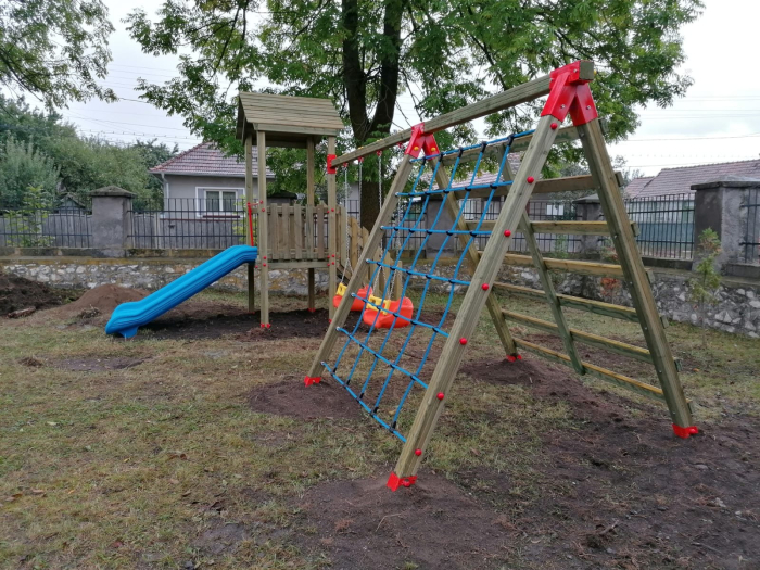 39A Clasic Echipament loc de joaca exterior parc din lemn cu Scara 2 Leagane Tobogan si 2 Cataratoare [4]