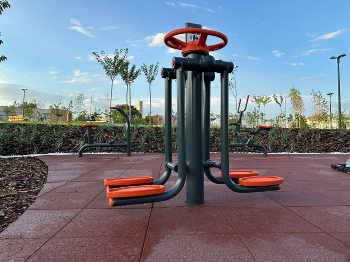 Aparat fitness aer liber tip bicicleta 46FT [4]