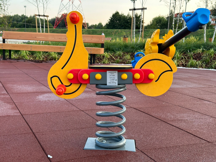 Amenajare loc de joaca Carolina Mall - Alba Iulia, AB [11]