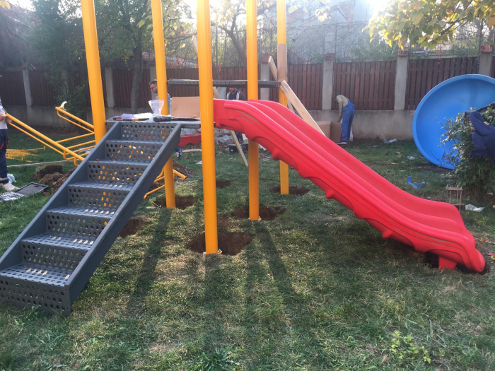 Amenajare loc de joaca Casa Sf Stefan - Bucuresti [21]