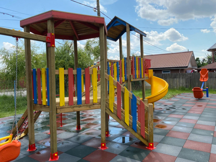 Amenajare loc de joaca - Comuna Giurgeni, IL (2021) [10]