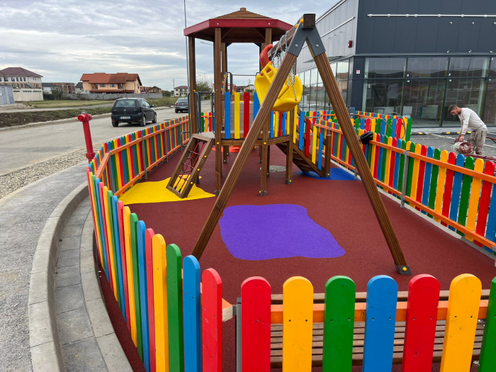Amenajare loc de joaca - FUNSHOP PARK Mosnita, TM [16]