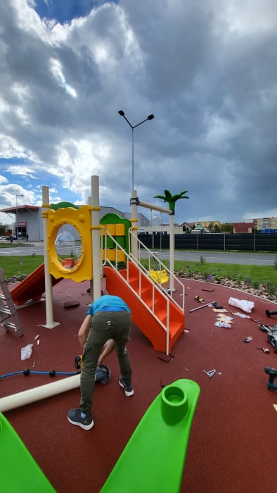 Amenajare loc de joaca - FUNSHOP PARK Turda, CJ [36]