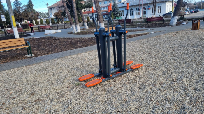 Amenajare loc de joaca si echipamente fitness - Comuna Bodesti, NT [9]