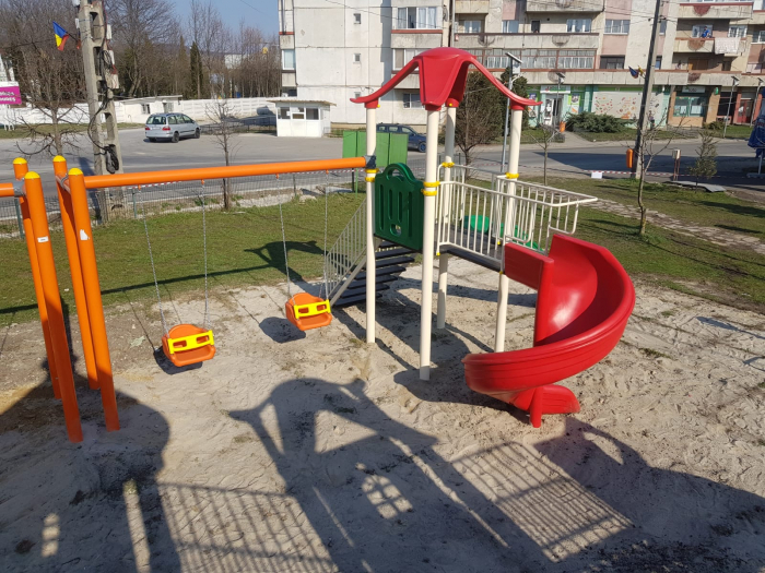 Amenajare parc loc de joaca si zona fitness - Comuna Aghiresu, CJ [8]