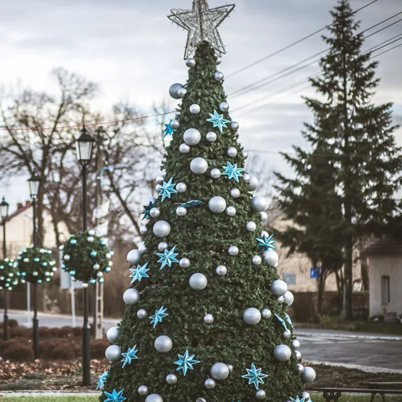 Brad artificial pentru exterior din fibra de sticla - Terra Christmas [2]