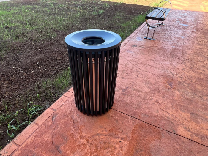 23CK Mobilier urban stradal Cos de gunoi [3]