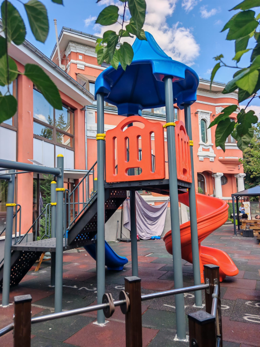 Loc de joaca exterior Scoala Gimnaziala Monterra, BUCURESTI [4]