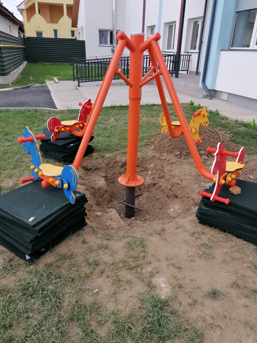 Loc de joaca Gradinita cu Program Prelungit Nr.7 din Localitatea Negresti-Oas, SM [24]