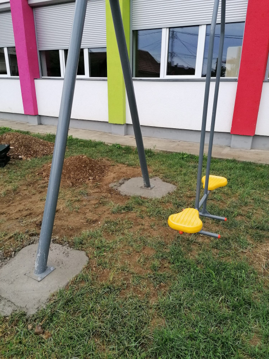 Loc de joaca Gradinita cu Program Prelungit Nr.7 din Localitatea Negresti-Oas, SM [9]