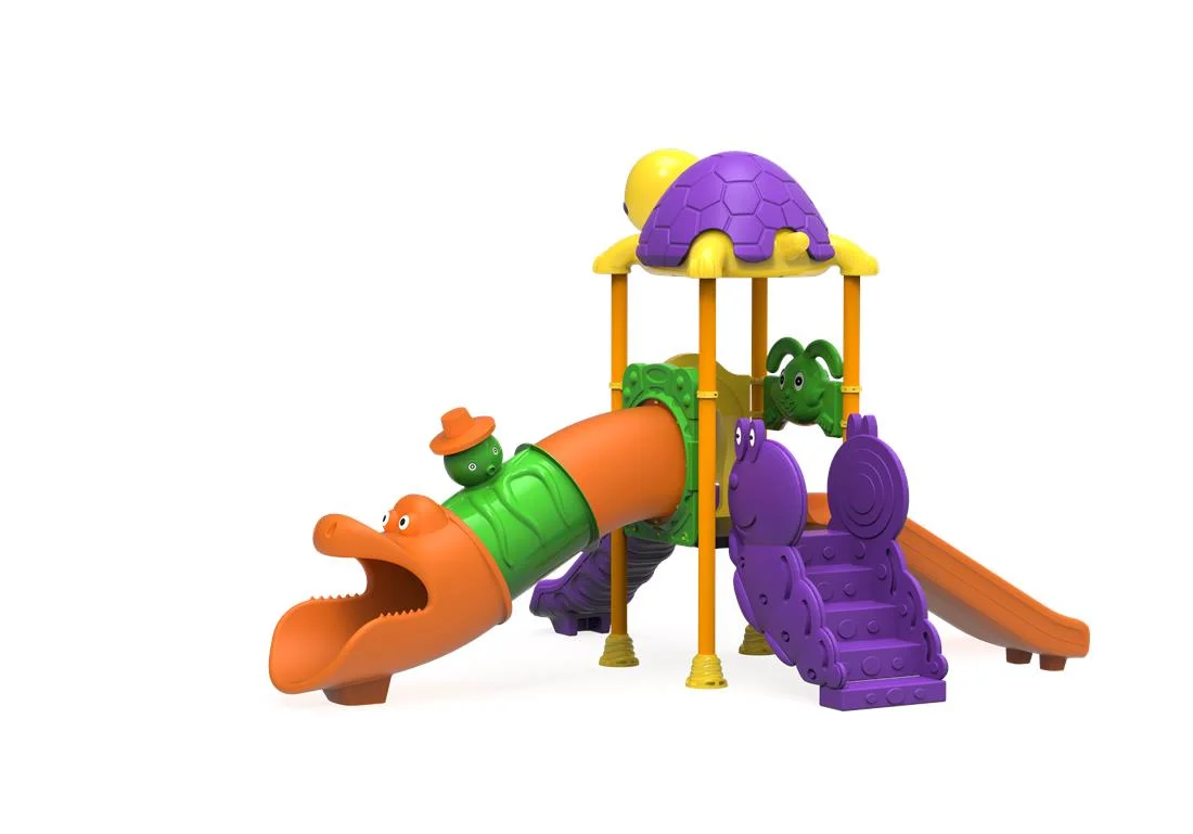 PT-08 ECO Echipament loc de joaca exterior parc din metal cu Scara si 4 Tobogane [2]