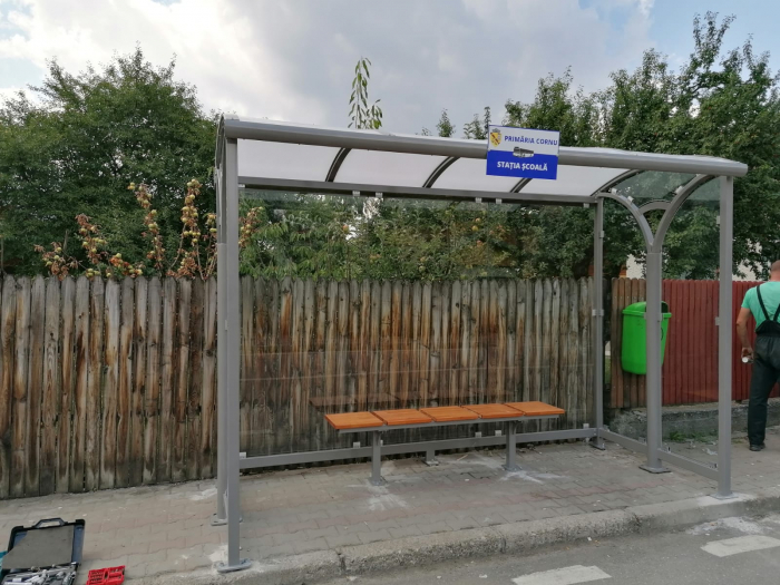Statii de autobuz - Cornu, PH [4]
