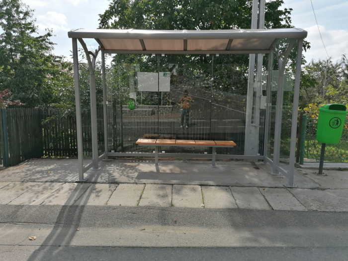 Statii de autobuz - Cornu, PH [2]