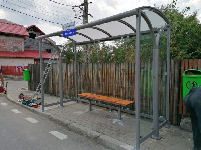Statii de autobuz - Cornu, PH [5]