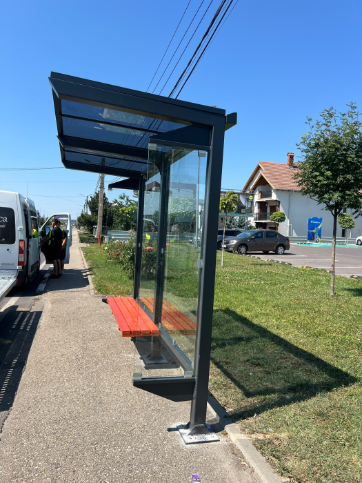 Statii de autobuz - Oras Mioveni, AG [15]