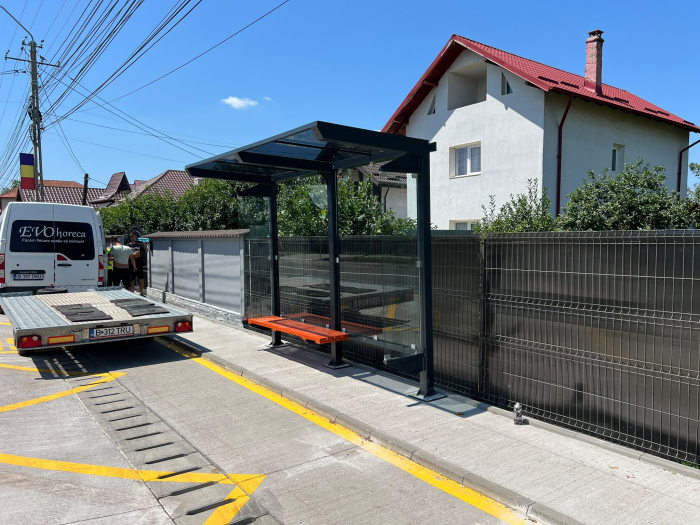 Statii de autobuz - Oras Mioveni, AG [3]