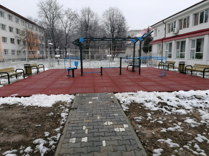 Teren sport Universitatea Vasile Alecsandri Bacau, BC [14]