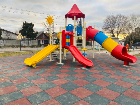 116M Clasic Echipament loc de joaca exterior parc din metal cu Scară 4 Tobogane 2 Cățărătoare și Activități [4]