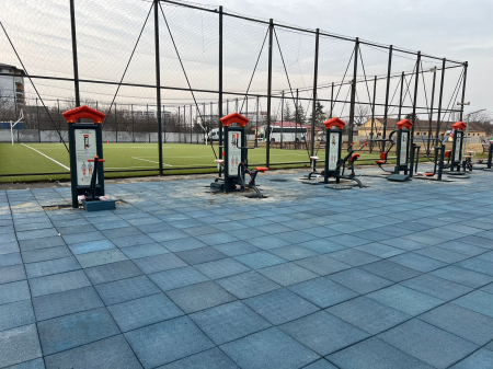 Portofoliu - Amenajare loc de fitness si mobilier urban UNHCR - Timisoara TM