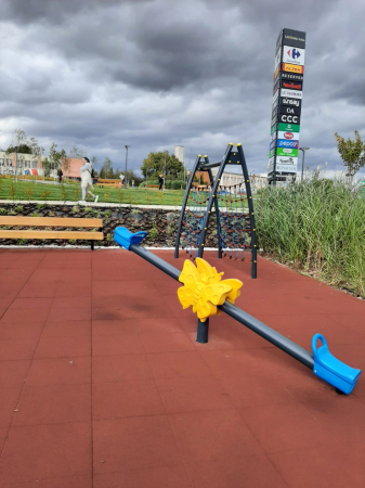 Amenajare loc de joaca Carolina Mall - Alba Iulia, AB [16]