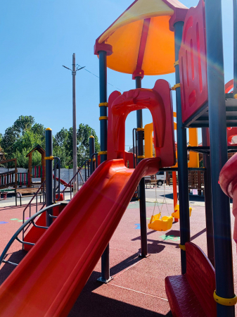 Amenajare loc de joaca - Comuna Berceni, IF [7]