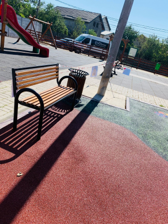 Amenajare loc de joaca - Comuna Berceni, IF [12]