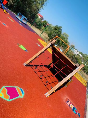 Amenajare loc de joaca - Comuna Berceni, IF [13]