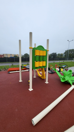 Amenajare loc de joaca - FUNSHOP PARK Turda, CJ [33]