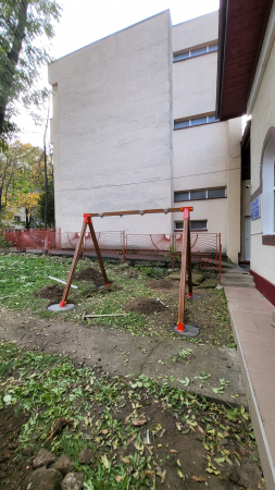 Amenajare loc de joaca Gradinita  Ion Simionescu - Orasul IASI , IS [3]