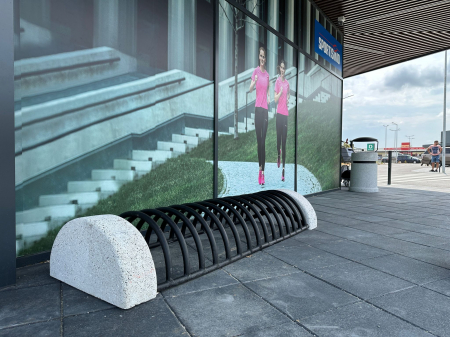 Amenajare mobilier urban rastel biciclete si cosuri de gunoi din beton FUNSHOP PARK Vaslui, VS [24]
