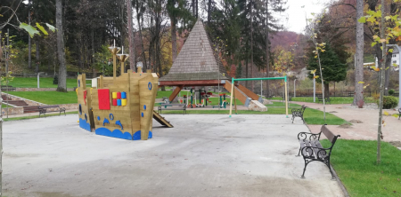 Amenajare parc echipamente fitness - Olanesti, VL [3]