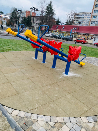 Balansoar de copii pentru loc de joaca in parc - 29OE [1]