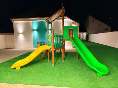 Loc de joaca exterior Arad, AR [15]