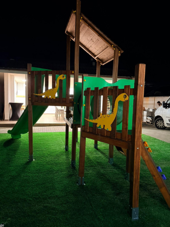 Loc de joaca exterior Arad, AR [5]