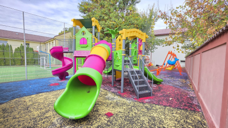 Portofoliu - Loc de joaca exterior Gradinita Nr. 1 Fundeni, DOBROIESTI
