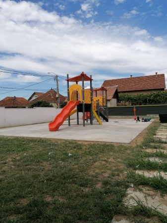 Loc de joaca Gradinita cu Program Prelungit Nr.7 din Localitatea Negresti-Oas, SM [2]