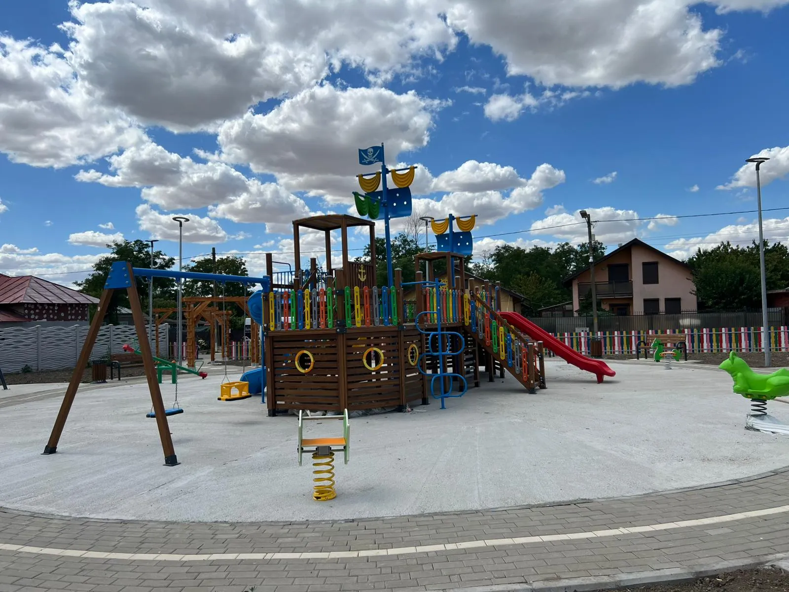 Amenajare loc de joaca Ulmu - CALARASI CL [9]
