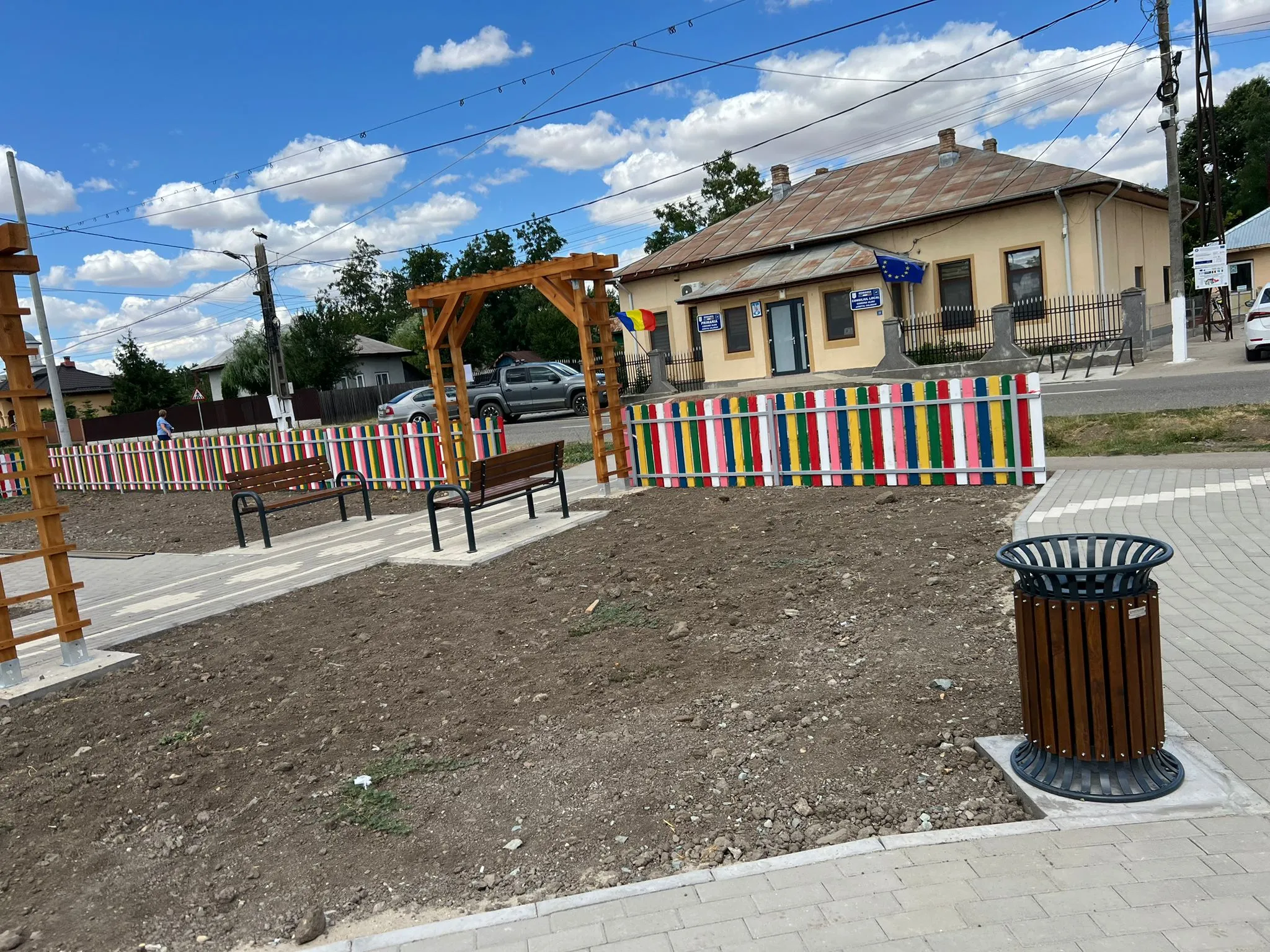 Amenajare loc de joaca Ulmu - CALARASI CL [15]