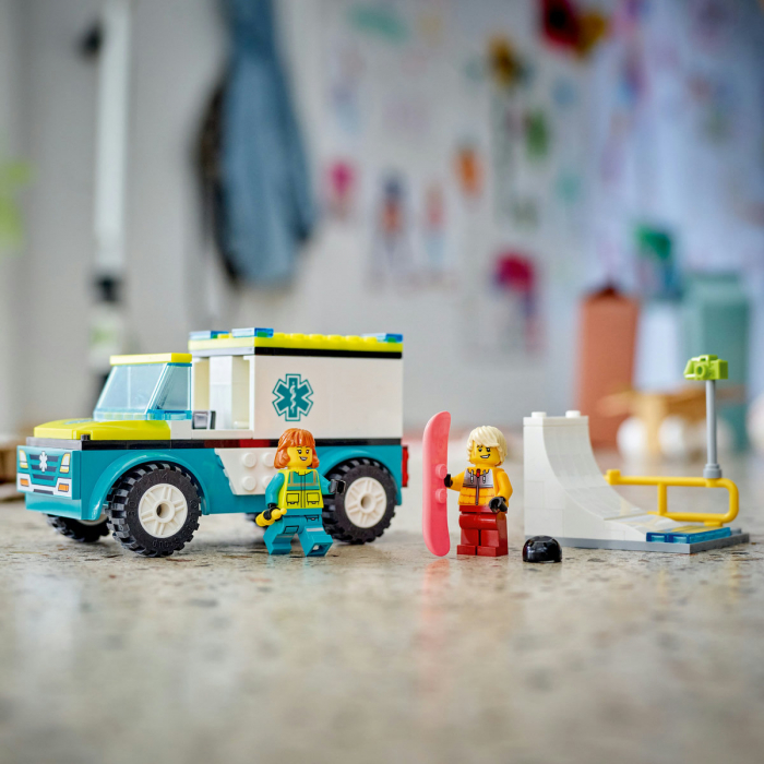 Ambulanta de urgenta si snowboarder [6]