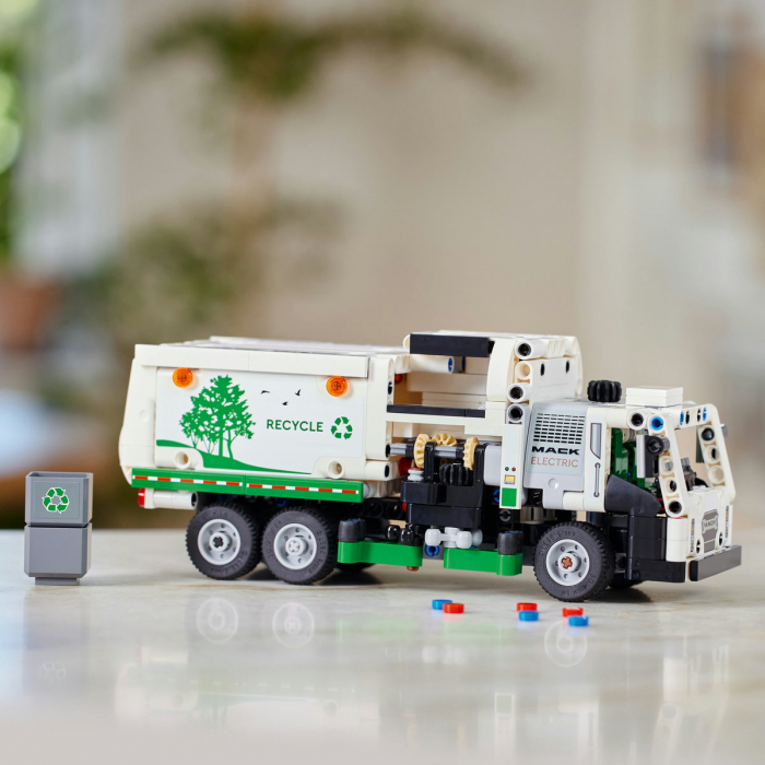 Camion de gunoi Mack LR Electric [6]