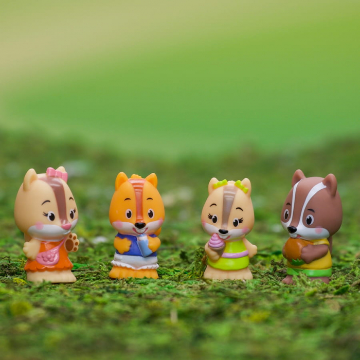 Familia de veverite Nutnut - Set figurine joc de rol [2]