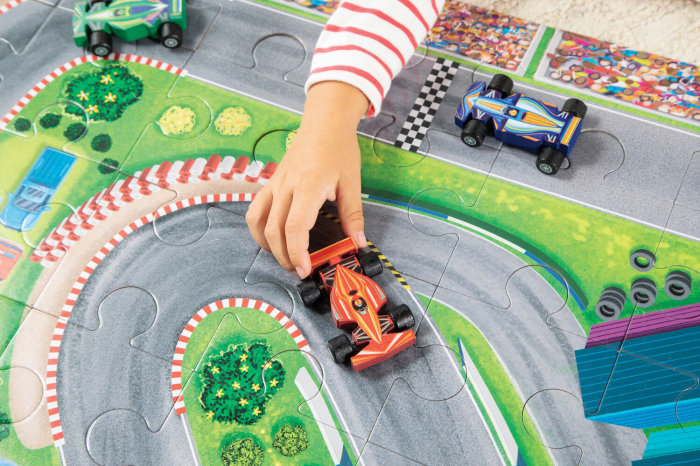 Joc 2 in 1, Puzzle and play, Masini de curse, Peaceable Kingdom [10]